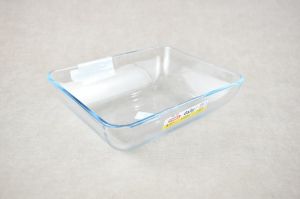 PLAT A FOUR PYREX DAILY RECTANGLE 2L25 